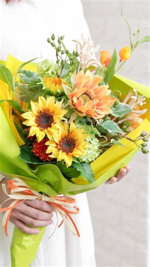 7月のブーケ『ひまわりブーケ🌻』#アーティフィシャルフラワー #造花 #花束