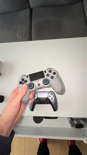 EN BUSCA DEL MEJOR MANDO: PS4 o PS5? Te leo ✅🤝 #gaming #playstation #ps4 #ps5