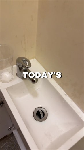 Big Bucket vs. Small Sink: DIY Tips for Efficient Cleaning