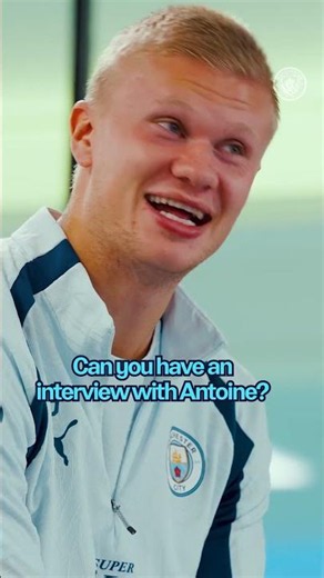 🤔 What does Semenyo prefer to be called!? 🤣 #football #skills #mancity #premierleague #shorts
