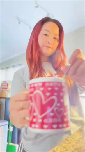 Happy Valentines Day Everyone❤️ Pano kayo mag celebrate ng Valentine’s Day nyo? Flowers with chocolates, dinner sa labas or itulog nalang lilipas din yan😅 Tara Coffee☕️😇 #happyvalentinesday | ¥osa&Familylife'n'USA