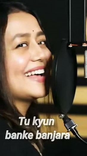 gali gali mein full lyrics |Neha Kakkar | Live performance