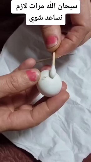 Hand-Hatching a Chick: A Gentle Process Revealed