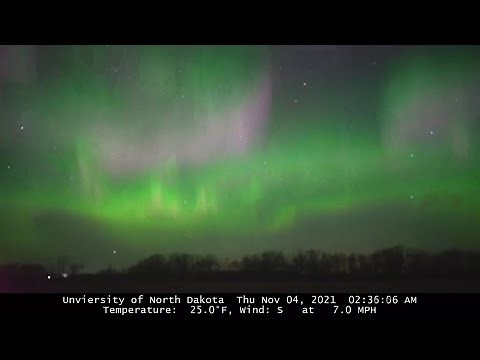 November 3-4, 2021 G3 Geomagnetic Storm Aurora Borealis, Northern Lights Timelapse from North Dakota