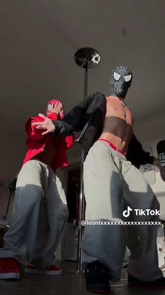 Spiderman Twins Dance Performance