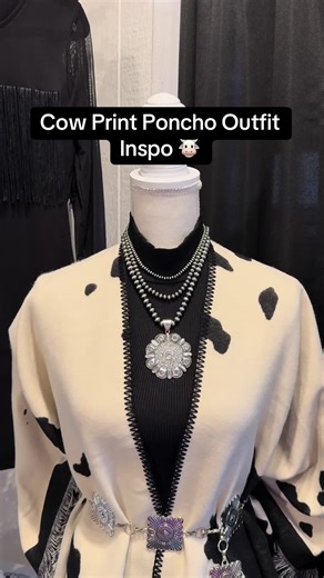🐮 #cowprint #poncho #westernfashioninspo #cowgirlfashion #ropavaquera | Cow Print Outfit Ideas