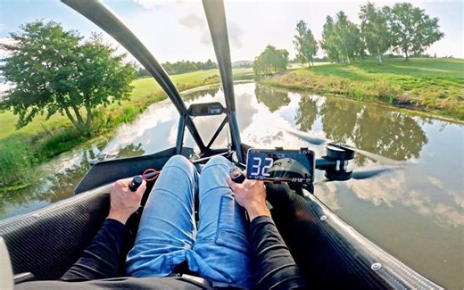 科技新观察：个人飞行器，能像鸟一样自由的翱翔于蓝天