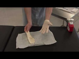 Female Catheterisation - Inserting the Catheter