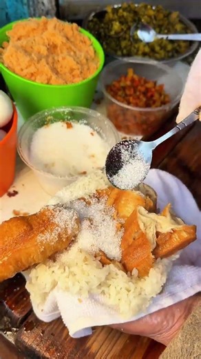 Old Shanghai Breakfast Rice Balls Old Shanghai Breakfast Rice Balls #ShanghaiBreakfast #StreetFoo...