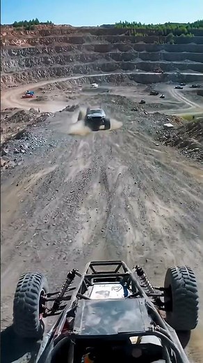 Extreme Off-Road Showdown: RC Buggy vs. Monster Truck! 🚀