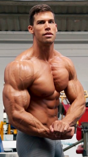 34K views · 723 reactions | Keys to Muscle Growth - training strategies of a seasoned heavy lifter, focusing on high-volume, muscle-damaging workouts and metabolic stress to drive maximum muscle gains. | Fit Media Channel | Facebook