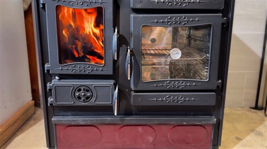 🌲 A cabin classic, reimagined for modern living. From fresh bread to full-home heat—this stove does it all. 🔥 Not just for survival… for style. #LuxuryLiving #InteriorDesign #RusticStyle #TinyHouse #CountryLiving #ModernHome #HomeDecor #SustainableLiving | Cookstove Queen