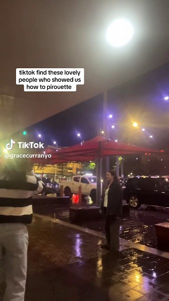 Learn How to Pirouette Like a Professional Dancer