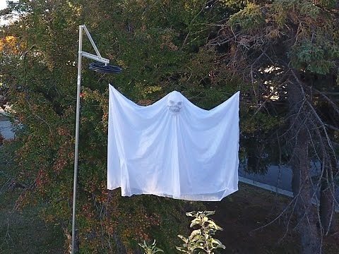 Halloween Flying Ghosts on Pulley System #1