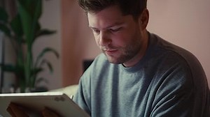 Samsung Galaxy Tab S9 Ultra AI-Android-Tablet, Wi-Fi, 512 GB / 12 GB RAM, MicroSD-Kartenslot, Inkl. S Pen, Simlockfrei ohne Vertrag, Beige, Inkl. 36 Monate Herstellergarantie [Exklusiv bei Amazon]