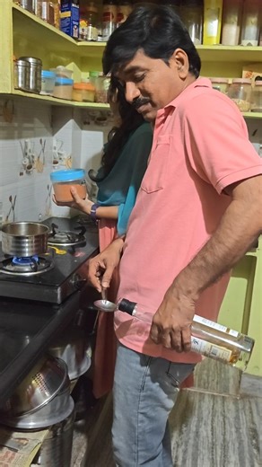 Crazy Couple 🤩 Tom 😻 Jerry 🤣 #shorts #explore #shortsfeed#reels #youtubeshorts#reality#prank #craze