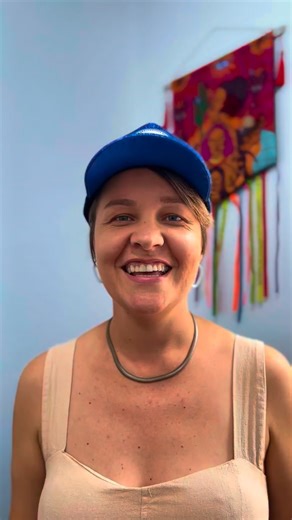 🥁 “CADA ENXADA LEVANTADA, LIBERDADE FLORESCIA!” 💃🏽 Neste Carnaval, a Acadêmicos do Tatuapé homenageia a luta pela Reforma Agrária e estaremos lá com 230 militantes, sendo 60 com samba no pé nas alas Cacau, Girassol e Arroz, levando para o Sambódromo a força Sem Terra. 💙 No último carro alegórico, a escola trará a Festa da Colheita, com 2 toneladas de produtos orgânicos e agroecológicos dos assentamentos do MST de São Paulo, celebrando produção, cooperação e solidariedade. Tem festa na roça a