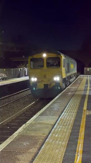 Freightliner Class 66 At Alfreton Going To Doncaster Europort (Fl)