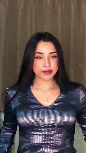 Captivating Slow Motion Hair Flip with Visual Effects