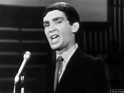 57K views · 3.7K reactions | Gene Pitney 1965 - Looking Through The Eyes Of Love ...  Let the music play: https://topoldiesclassic.topgreatsong.com/gene-pitney-looking-through-the-eyes-of-love?utm_source=facebook&utm_medium=preel&utm_campaign=topoldiesclassic | Top Oldies Classic | Facebook