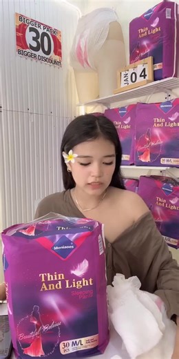 Imported water locking chip sanitary napkins and pants from Japan, honeycomb flow guide 350ml ultra large absorption sleeping pants