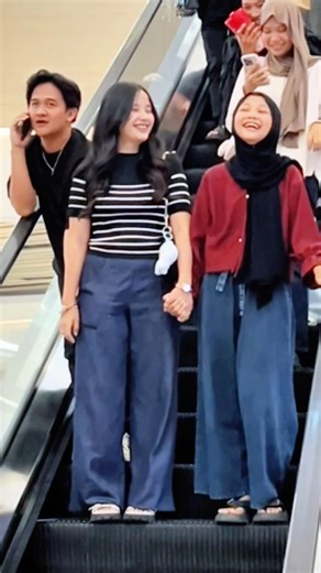 Handcuff pranks #funny #prank