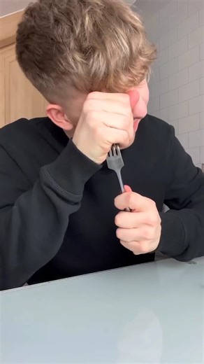 amazing magic ✨ trick tutorial Ishq jalakar song #magic #tutorial #shorts #song #dance