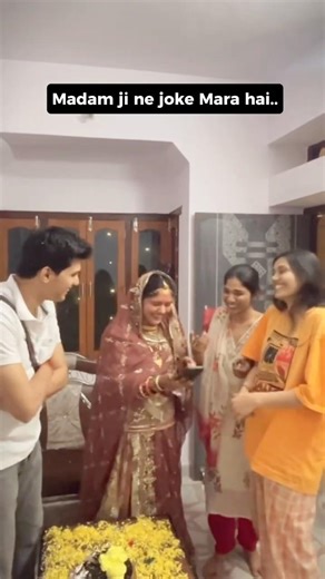 Madam ji ne joke Mara😂#shorts #girlfriend #love #couplegoal #youtubeshorts #funny #memes #friends
