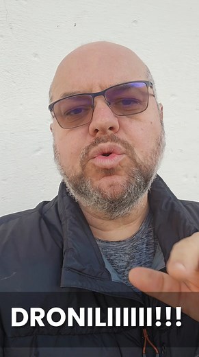 Droniliiiii! Apar, dispar... Zici că este Twin Peaks! 😂 #bobbyd #romania #romaniavanduta #romaniateiubesc #romaniataramea | BobbyD