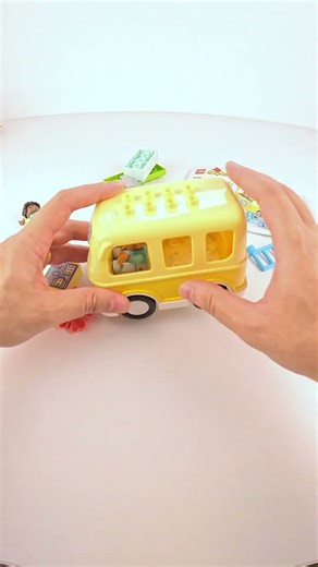 LEGO DUPLO 10988 - Bus Station - Snap and Stack Studios #duplo #lego #funbuildingblocks