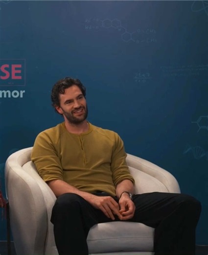 Tom Bateman and Lili Reinhart interview for “The Love Hypothesis” with Gih Souza. #tombateman #lilireinhart #thelovehypothesis #brasil #adamcarlsen