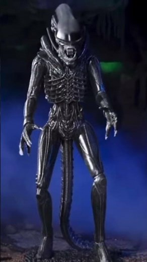 Spirit Halloween 2026 Xenomorph Animatronic Demo! #spirithalloween #halloween #animatronics
