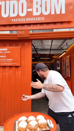 Tudo-Bom on Instagram: "Sonhos, Gostosos Demais🧡🤤"