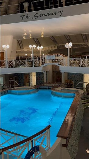 Every Pools on the Grand Princess Cruise Ship