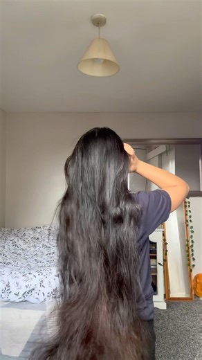 എന്നേക്കാളും Problems മറ്റുള്ളവർക്കാണ്, കേട്ടോ. #shorts #feed #trending #goviral