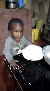 Enjala eri kwono Zziwa & Sons Interiors Suppliers of Duvets, Bedcovers, Blankets, Bedsheets, Mosquito nets, Wardrobes/Closets, Pillows, Towels and Bathrobes To NGO’s, Hotels, Hospitals, Schools and Domestic Use LOCATION: Mukwano Arcade Shop AG 84 CONTACT: 0705364749 | 0788111823 Email: info@zziwaandsons.com | Trending Showbiz Uganda.