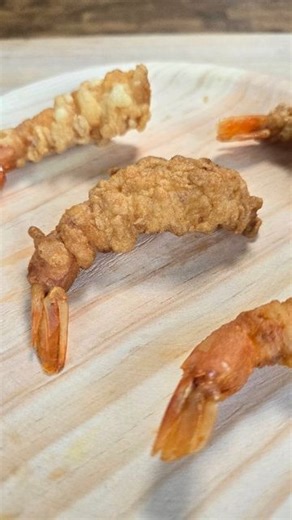 foodkagechris on Instagram: "Inosuke's Tempura 🍤 from Demon Slayer Hashira Training Arc, Episode 8 Ingredients: -large shrimps -100g flour -180ml chilled water -1 large egg -oil for frying Instructions: Prepare your shrimps. They should be deveined and stretched. Make a shallow cut on the back of the shrimp and remove the vain. Make some small shallow spaced cuts on the inside of the shrimp. Now gently flatten the shrimp, belly side down. This should form a long, thin strip. After it rinse the 