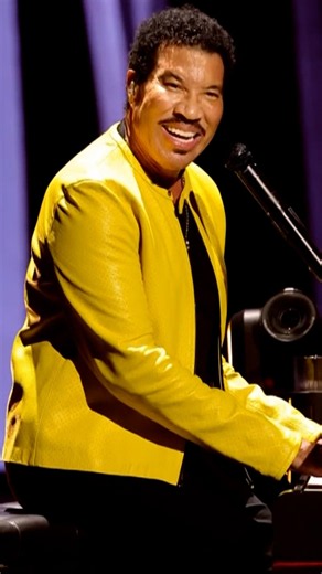 Lionel Richie pauses tour after undergoing heart procedure