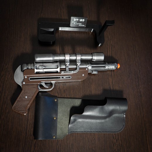DT-29 Heavy Blaster Pistol - Star Wars Cosplay Prop and Replica