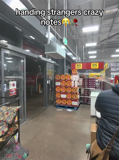 Epic Prank with Crazy Notes