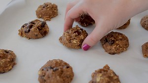 This Healthy Applesauce Cookie recipe is delicious & easy! Your kids can help you make & devour the cookies! They’re great for a busy morning breakfast too. https://www.blessthismessplease.com/healthy-applesauce-cookies/ | Bless This Mess | Facebook