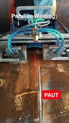 NDT PAUT stands for Non-Destructive Testing Phased Array Ultrasonic Testing, an advanced technique using multiple ultrasonic elements to electronically steer, focus, and sweep sound beams for fast, detailed flaw detection in materials like welds, pipes, and composites, offering superior imaging and efficiency compared to traditional methods by creating real-time, high-resolution views of internal defects without damaging the item. #Ndt #Paut #Phasedarrayultrasonictesting #weldingquality @sorotan