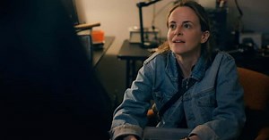 'Emergence' Episode 7: ABC show returns after weeklong break to expose Emily's true intentions with Piper