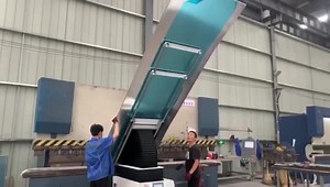 CNC Press Brake Bending follower , sheet metal bending follower Can match any brand press brake . #sheetmetalfollower #sheetfollower #pressbrakefollower #metalfollowers #pressbrakesupplier #pressbrake #cncpressbrake Sales@chinasmartcnc.com WhatsApp 008613771480707 | Wuxi Smart CNC Equipment Group Co.,LTD