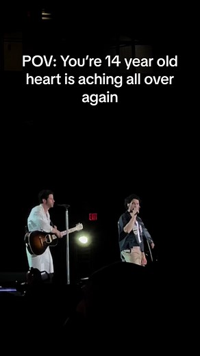 Nostalgic Throwback: Jonas Brothers Hit Song Striking Emotions in 2007