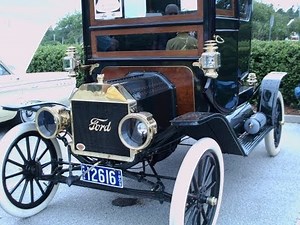 1909 Ford Model T Blk WOaks041412