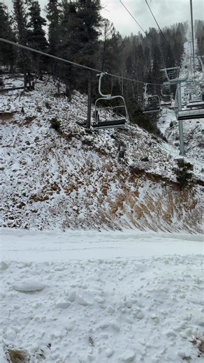 SO happy about this freshly fallen snow! This has been a long time coming and we’re looking forward to getting out there and skiing all the open runs! 👉What have been your favorite runs so far?? 😌 | Bighorn Sports & Rentals