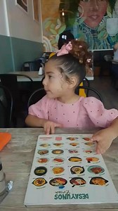 Desayunando con mis princesas hermosas Sara Stephany Toscano Fernandez 😍😍❤ #DiosEsFiel #amorincondicional #PrincesaSarita #familia | Rina Fernandez