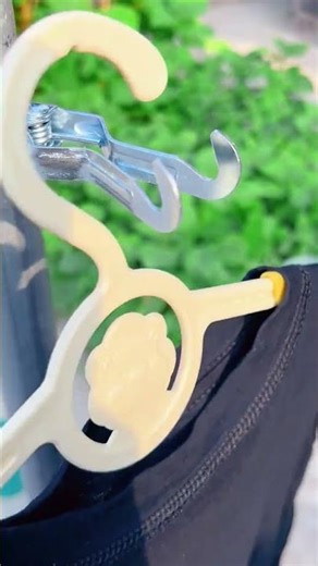 A simple and practical clip for hanging things