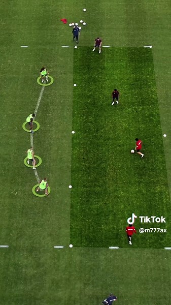 6v6 Positional Game ⚽️ A positional game used by Michael Valkanis at Brisbane Roar ⚫️🟠 4 midfielders   2 strikers. The objective isn’t just to keep possession 👀 ➡️ Move the opposition midfield line ➡️ Recognise the gap ➡️ Play through the line ➡️ Find one of the strikers ➡️ Attack the mini-goals The midfielders who are played through can recover and defend, so the strikers need to act quickly. Move the opponent → find the gap → play through. #BrisbaneRoar #MichaelValkanis #PositionalPlay #Foot